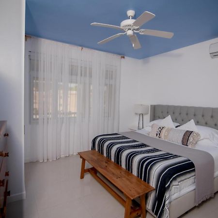 Ocho Rios Penthouse At Whispering Seas Daire Dış mekan fotoğraf