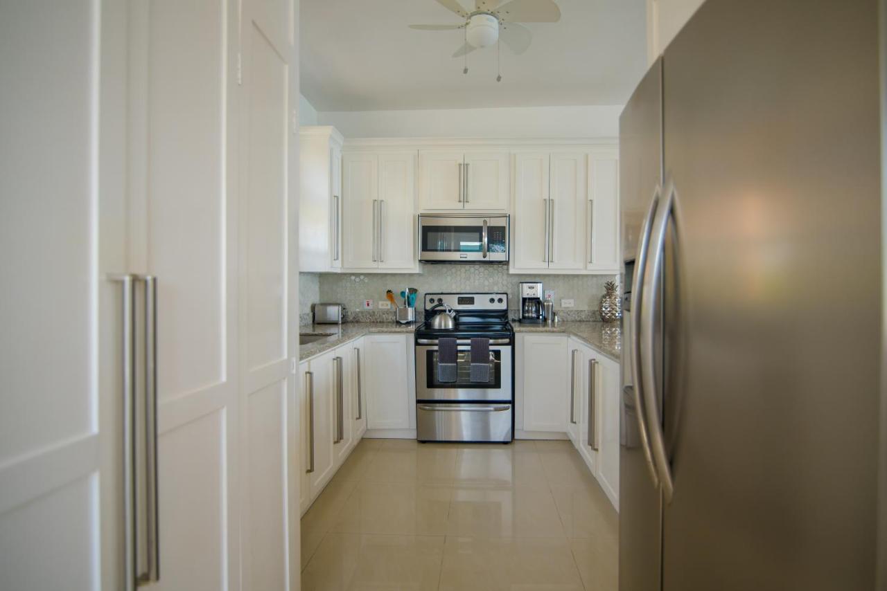 Ocho Rios Penthouse At Whispering Seas Daire Dış mekan fotoğraf